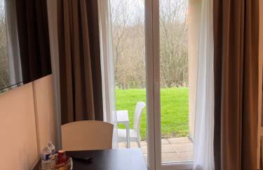 Appartement standing avec terrasse près de Honfleur parking et piscine - Photo 3