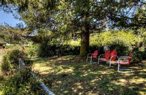 Breathtaking Beach House with Fireplace and Gorgeous Sights in Otis, Oregon - Foto 33