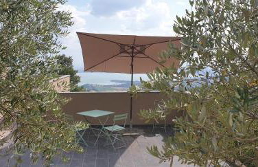 Moderne Villa mit atemberaubendem Seeblick - Photo 12