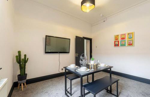 Town Centre 6 Bed Home Work Rest Warrington - Foto 1