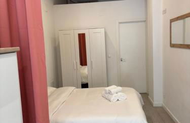 HERMOSO PISO a 3 min de la ESTACION DE BUS Y TREN AVE - Photo 36