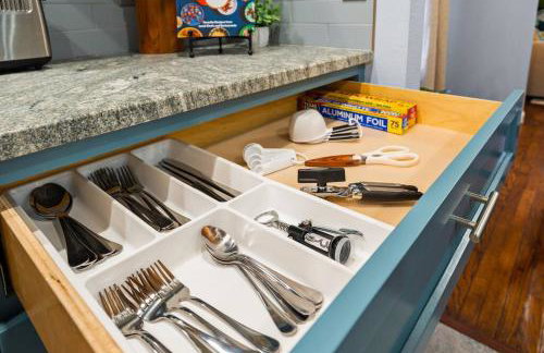 Casa Cowboy near Downtown, Gourmet Kitchen, Private Yard - Foto 30