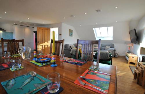 Bass View Cellardyke- contemporary coastal stay - Photo 18