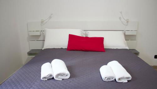 H2ome Principe, 4 camere 2 bagni, AC, vicino alla stazione Principe - Photo 4, towels