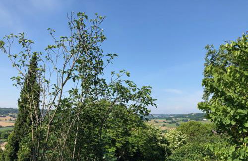 Newly converted barn, magnificent vues, garden and pool - Foto 13