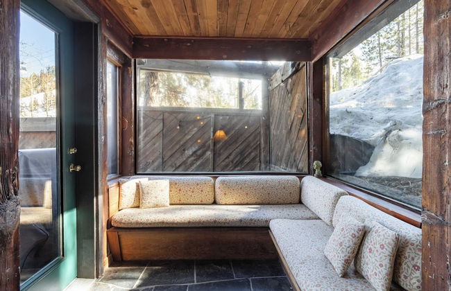 Mt. Jola by Avantstay A 5-minute Walk Away to Palisades and Lifts - Photo 24