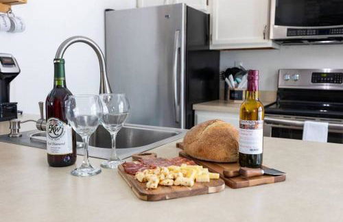 Hidden Valley -1 BR w/ Loft -2 Min. walk to Pool/Ten - Foto 14