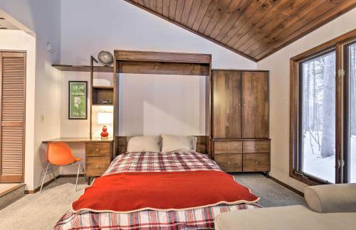 Arbor Vitae Home with Game Room Snowmobiles Welcome - Foto 9