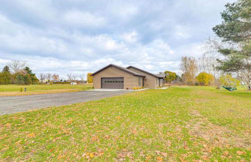 Ski, Fish and Unwind Peaceful Lake Champlain Home! - Foto 26