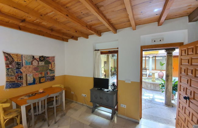 Vista Alhambra Apartamentos - Photo 23