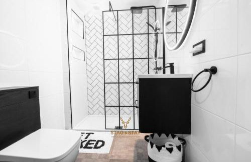 Stag & Stay- Waterlillie - Contractor friendly, Fast WiFi - Foto 5