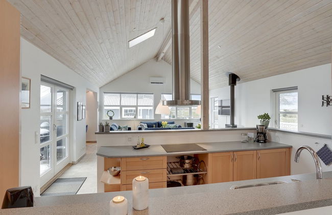 "Thorwith" - 150m from the sea - Foto 20