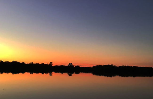 Lakefront Hideaway - Foto 24