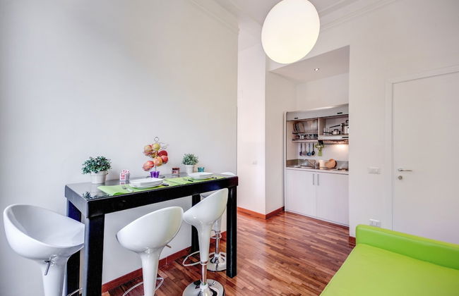 Imperia Suite - Photo 30