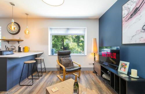 2BR Flat, Free Parking, WiFi, Smart TV - Foto 19