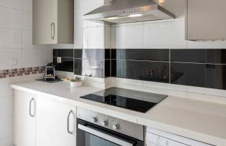 Bright Chalet with Swimming Pool and Close to Sea - Photo 30