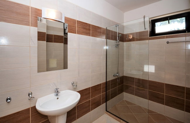 New Line Village Apartments, up to 4 Guests - Foto 19