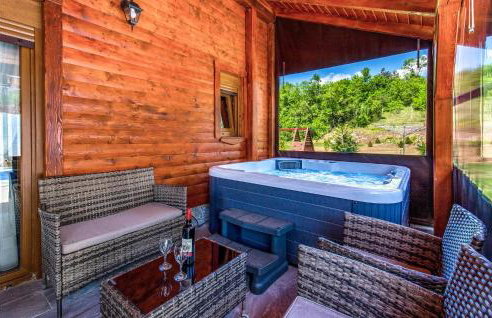Amazing Home In Perusic With Sauna - Foto 2