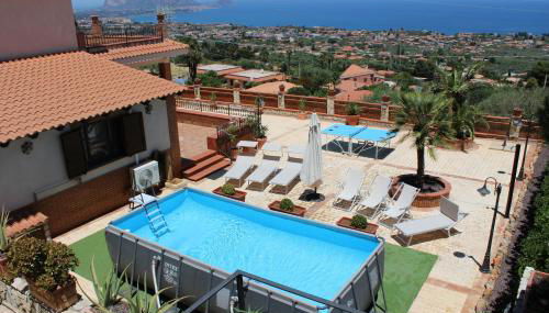 Villa Belvedere di Altavilla with Pool and Near The Sea - Foto 3, sunbed