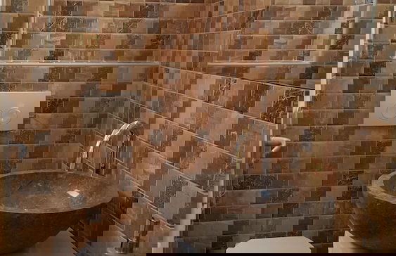 Fabulous Stone House and Large Natural Pool - Foto 17