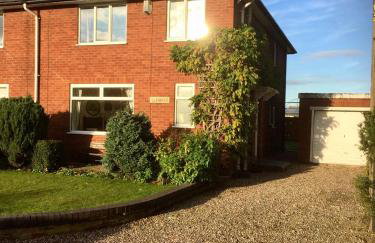 Glenbrae House 3 bedrooms near Nantwich with countryside views on private driveway - Foto 23