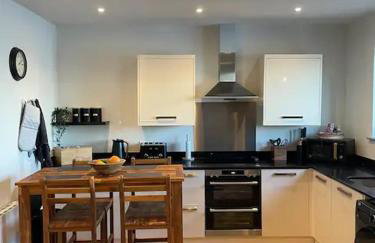 Spectacular 2 Bedroom Balcony Sea View Flat - Foto 5