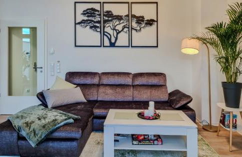 WiLUKA Penthouse mit großer Dachterasse -highspeed Wifi- 24Std Check-In -nachhaltig eingerichtet- Netflix - Photo 15