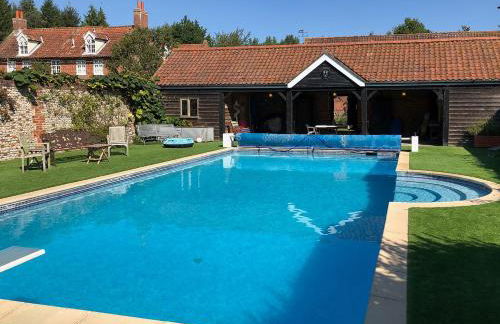 The Little House - Photo 11