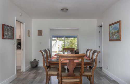 Purely Pompano, Pool, Water front, Paddleboard, Beach, 5 bedroom 3 bath - Photo 28