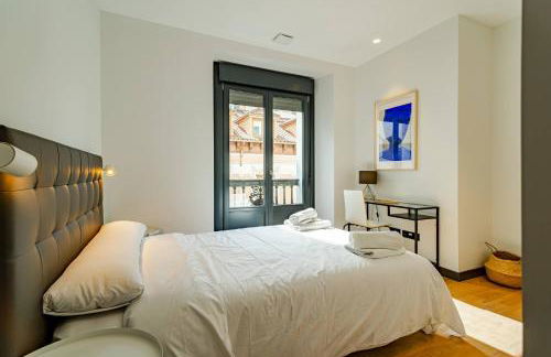 Edificio Fénix by Plaza Mayor Apartamentos - Photo 76