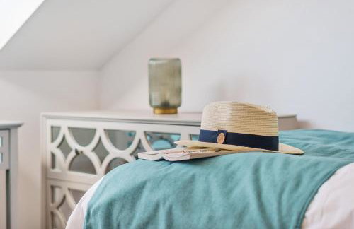 NEW! Stunning 2 Bed Beach Front Penthouse Apartment - Topaz, Compass Point - Foto 39