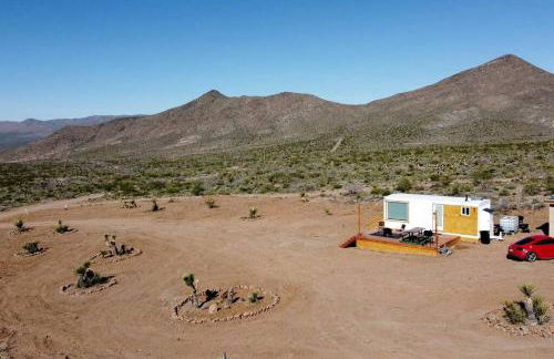 Stunning Tiny House with Picnic Space, Barbecue and Fire Pit in Meadview, Arizona - Foto 50