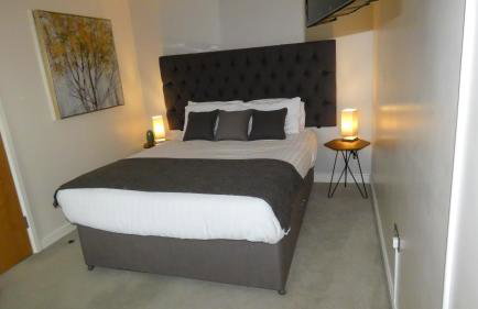 Telford Townhouse with Parking - Foto 19