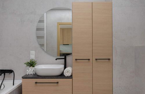 Stylish Apartment Habicha with Air Conditioning and Underground Parking by Noclegi Renters - Foto 4