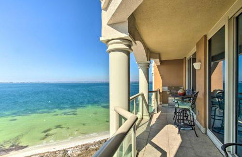 Pensacola Beach Resort Condo with Beach Access! - Photo 1