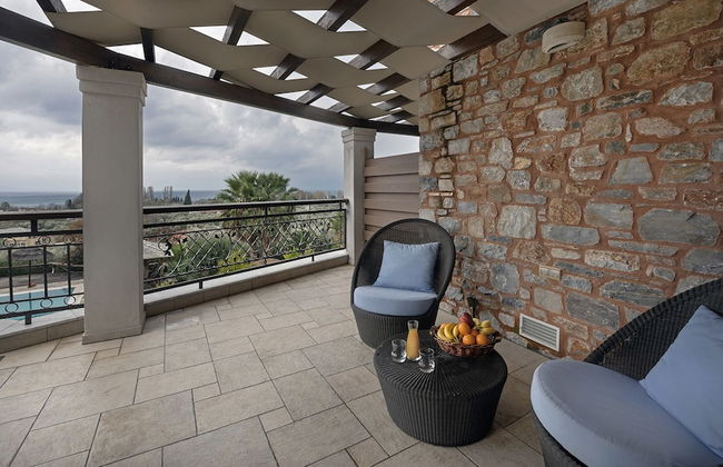 Iakovakis Suites & Spa - Photo 24