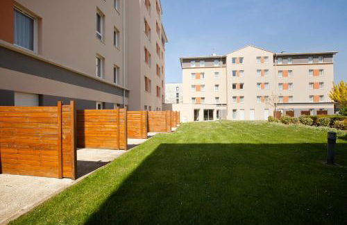 Séjours & Affaires Caen Le Clos Beaumois - Photo 8