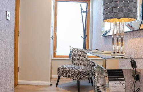 The Penthouse - Foto 17