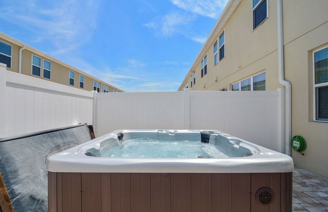 Stunning 4Bd Sleeps9 w Jacuzzi Close to Disney Compass Bay 5113 - Foto 25