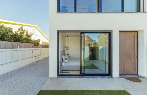 SereneScape Villa - Fernão Ferro - Foto 34