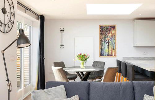 Laurel Lodge - Stylish Two Bed & Free Parking - Foto 26