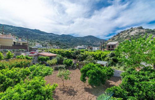 Ceronia Renovated House near the Beach - Foto 45