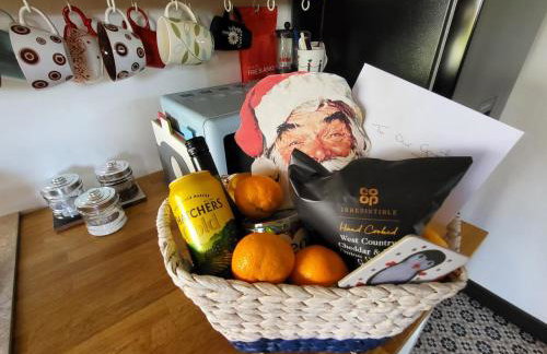 Down the Rabbit Hole - Foto 13