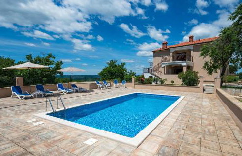 Beautiful Apartment In Labin - Photo 8