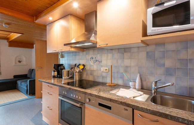 Holiday Home in Gaschurn Near Town Center - Foto 8