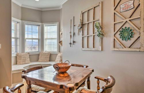 Large, Cozy Midway Studio with Mountain Views! - Foto 11