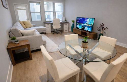 Luxury 2 Bedrooms 2 Bathrooms With Pool and Gym - Foto 1