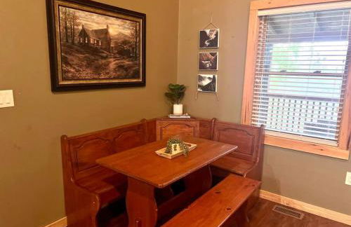 Nantahala Nook, cabin w/hot tub,game room, & wifi - Foto 19