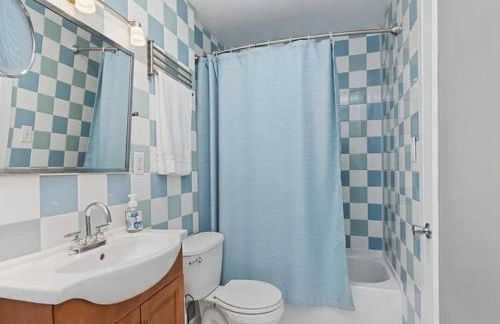 Spacious 4-Bedroom Home Near Indiana Dunes National Park - Foto 20