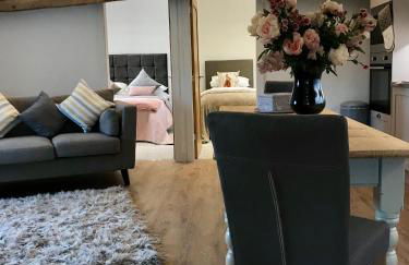 THE HAYLOFT CHESHIRE - Photo 5